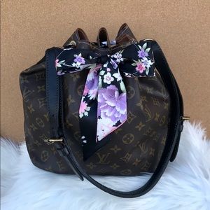 Authentic Louis Vuitton Petite Noe